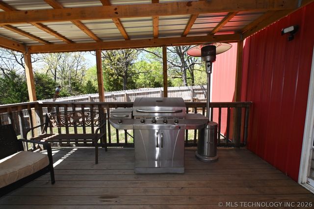 449272 E 982 Road, Vian, OK 74962