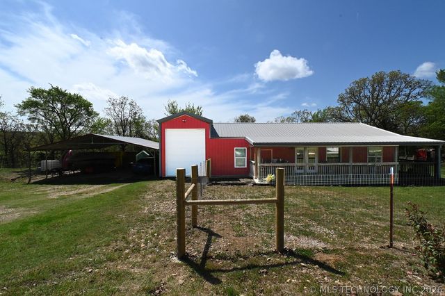 449272 E 982 Road, Vian, OK 74962