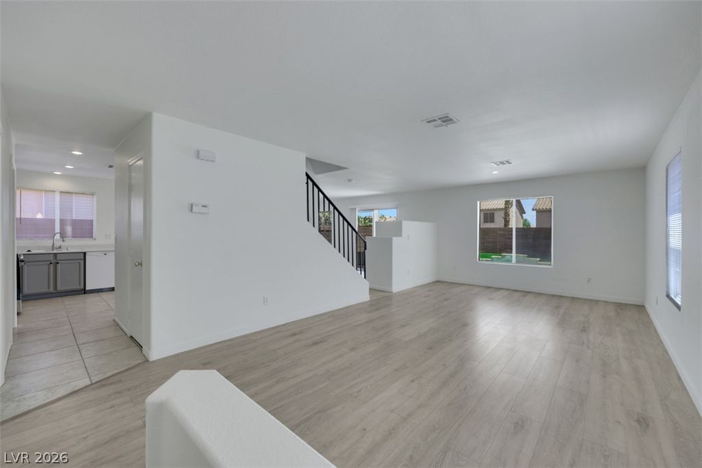3244 Little Stream Street, Las Vegas, NV 89135 — photo 5
