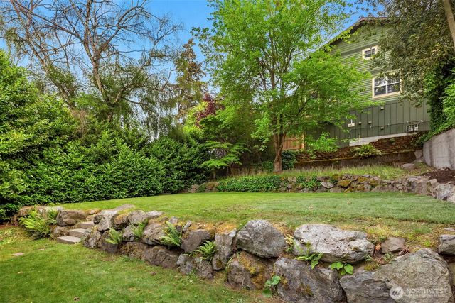 409 W Dravus Street, Seattle, WA 98119