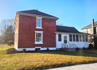 616 Magnolia Street, Three Oaks, MI 49128