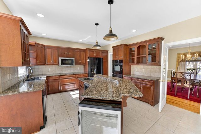 3500 MANOR RD, Bethlehem, PA 18020