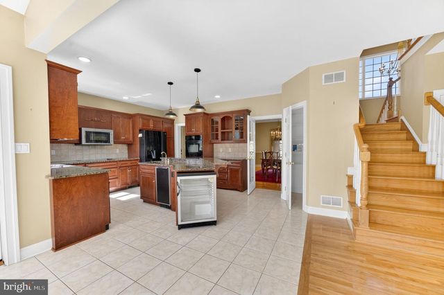 3500 MANOR RD, Bethlehem, PA 18020
