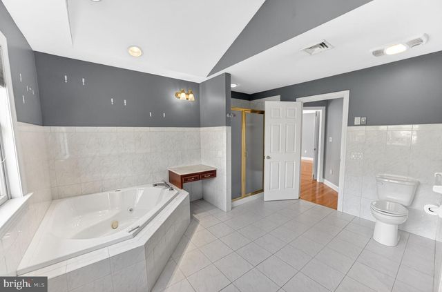 3500 MANOR RD, Bethlehem, PA 18020
