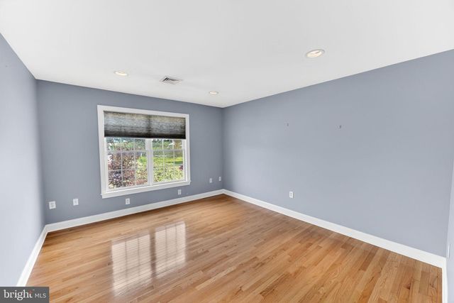 3500 MANOR RD, Bethlehem, PA 18020