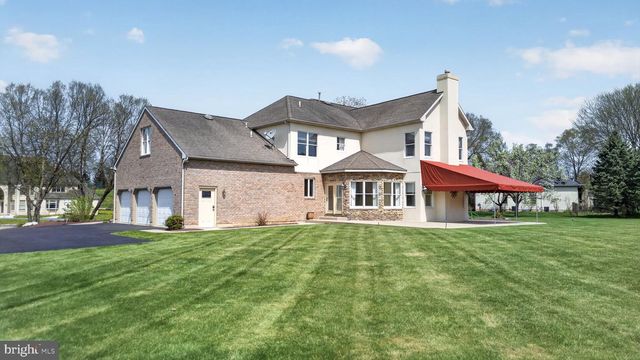 3500 MANOR RD, Bethlehem, PA 18020