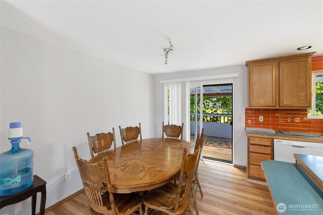 31229 10th Avenue S, Federal Way, WA 98003