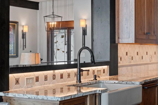 5229 EDGEWATER BEACH ROAD, Green Bay, WI 54311