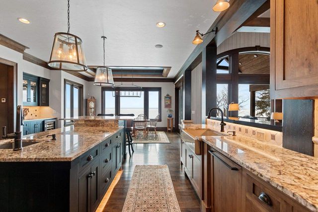 5229 EDGEWATER BEACH ROAD, Green Bay, WI 54311