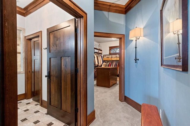 5229 EDGEWATER BEACH ROAD, Green Bay, WI 54311