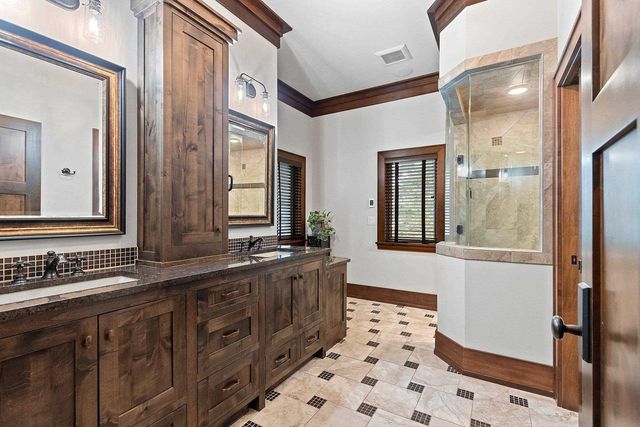 5229 EDGEWATER BEACH ROAD, Green Bay, WI 54311