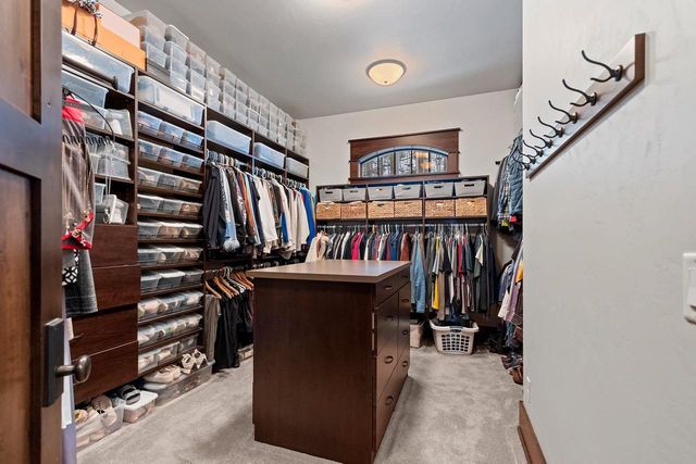 5229 EDGEWATER BEACH ROAD, Green Bay, WI 54311