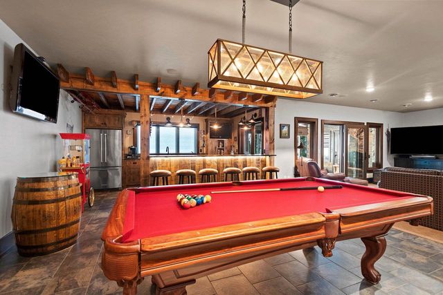 5229 EDGEWATER BEACH ROAD, Green Bay, WI 54311