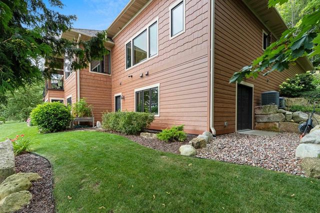 5229 EDGEWATER BEACH ROAD, Green Bay, WI 54311
