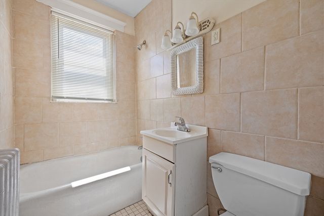68 Linden St 49, Everett, MA 02149