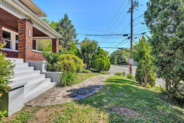 1901 Main ST SW, Roanoke, VA 24015
