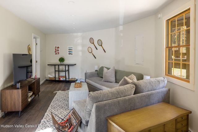 286 Tommy Trail, Athens, NY 12015