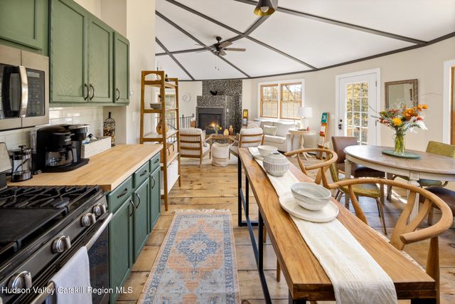 286 Tommy Trail, Athens, NY 12015