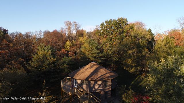 286 Tommy Trail, Athens, NY 12015