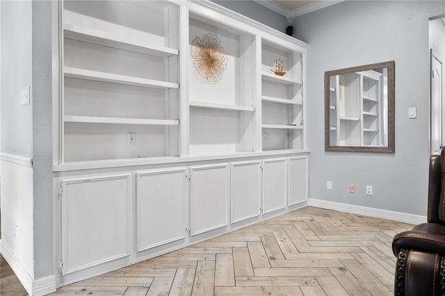 6934 Dundee Dr, Corpus Christi, TX 78413