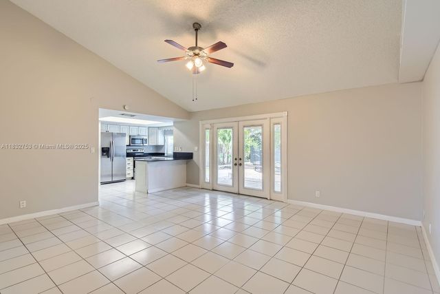 11035 NW 27th St, Sunrise, FL 33322
