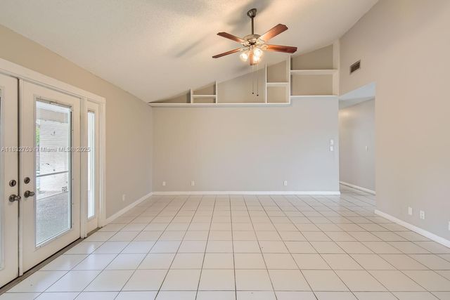 11035 NW 27th St, Sunrise, FL 33322