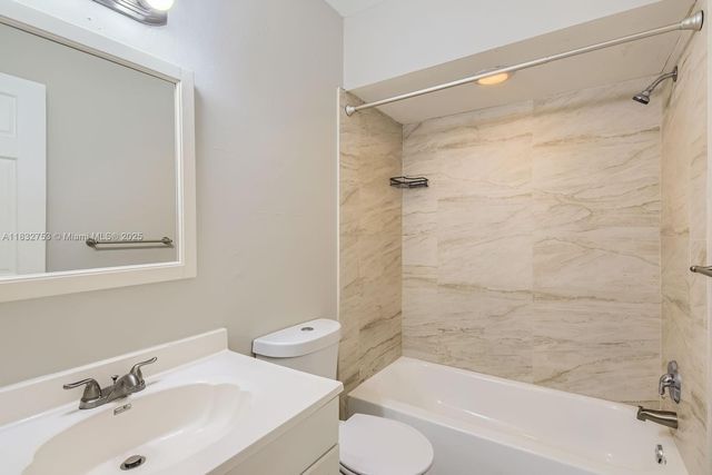 11035 NW 27th St, Sunrise, FL 33322