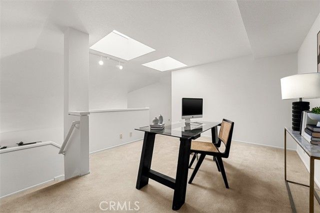 32 Lehigh Aisle, Irvine, CA 92612