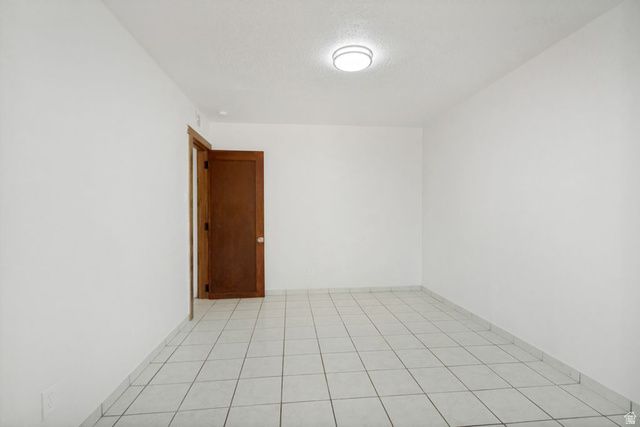 4445 W 4745 S, Kearns, UT 84118
