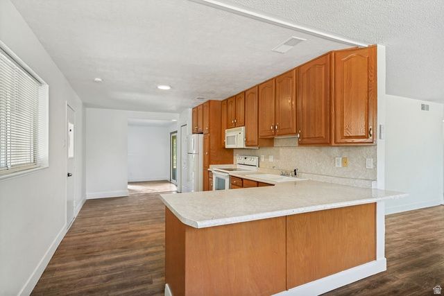 4445 W 4745 S, Kearns, UT 84118