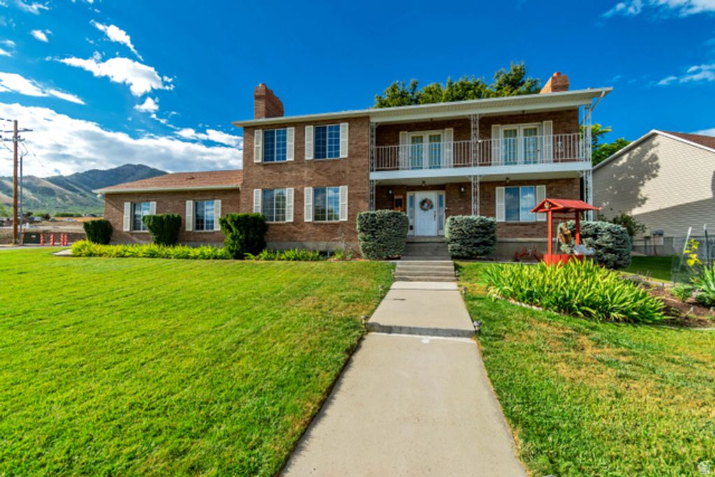 574 TAMARACK DR, Tooele, UT 84074 — exterior