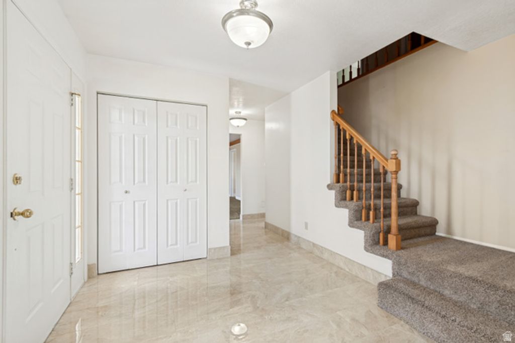 574 TAMARACK DR, Tooele, UT 84074 — photo 4