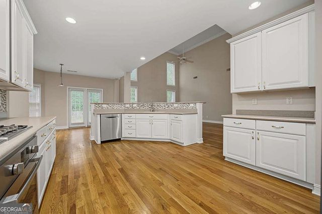 1943 Regency Cove Court, Atlanta, GA 30341