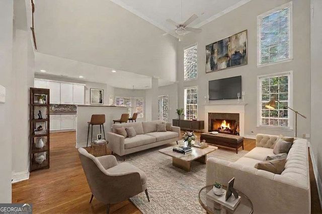 1943 Regency Cove Court, Atlanta, GA 30341