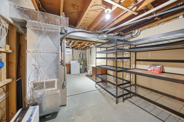 655 3rd Street, Waukee, IA 50263