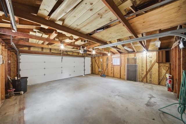 655 3rd Street, Waukee, IA 50263