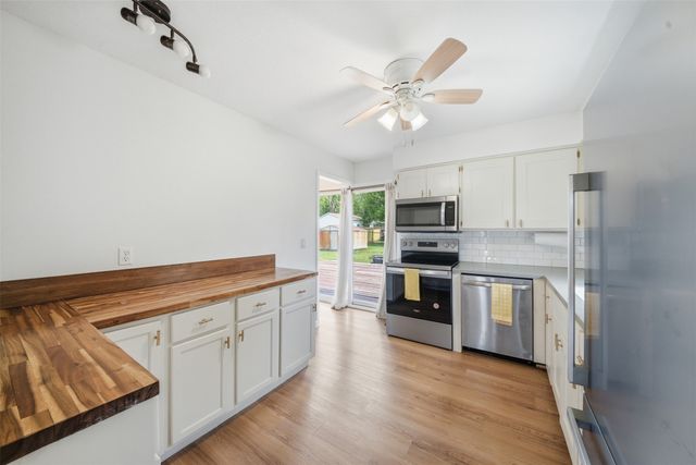 655 3rd Street, Waukee, IA 50263