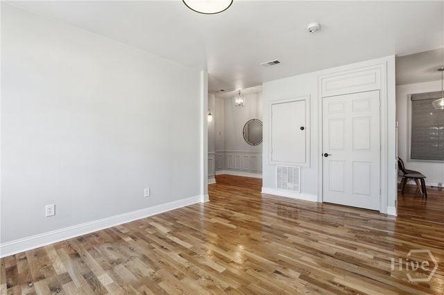 521 W 37th Street, Savannah, GA 31415