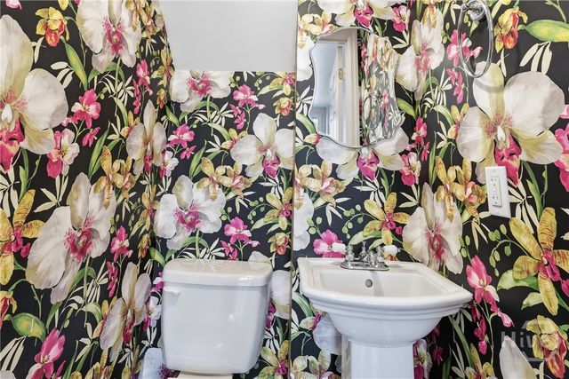 521 W 37th Street, Savannah, GA 31415