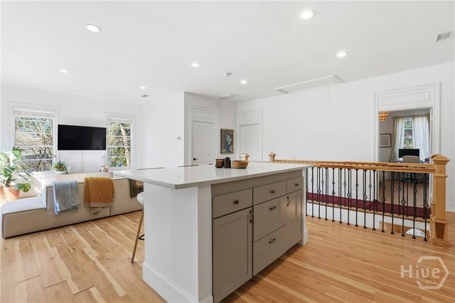 521 W 37th Street, Savannah, GA 31415