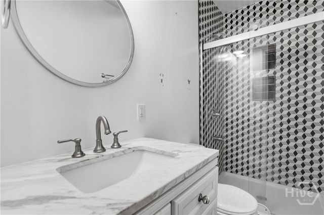 521 W 37th Street, Savannah, GA 31415