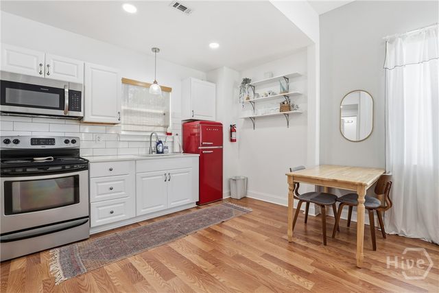 521 W 37th Street, Savannah, GA 31415