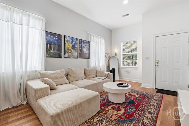 521 W 37th Street, Savannah, GA 31415