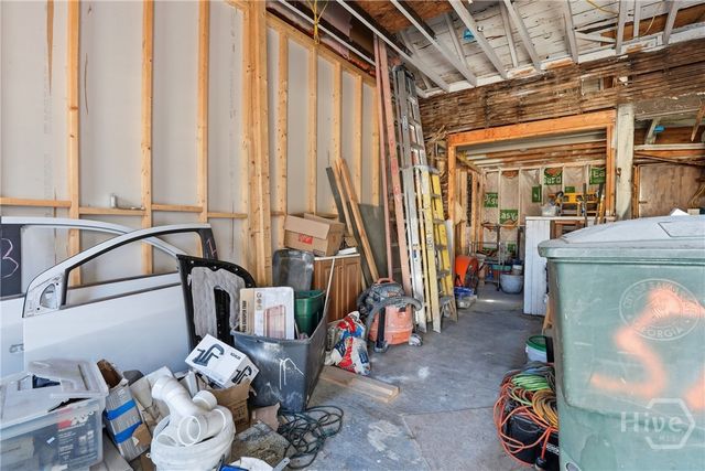 521 W 37th Street, Savannah, GA 31415