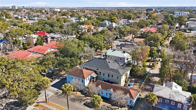 521 W 37th Street, Savannah, GA 31415
