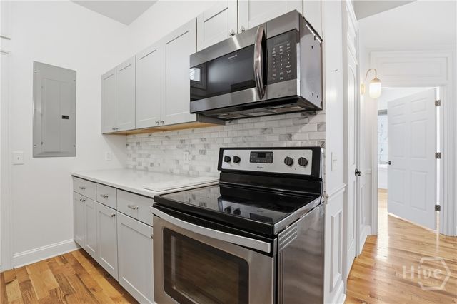 521 W 37th Street, Savannah, GA 31415