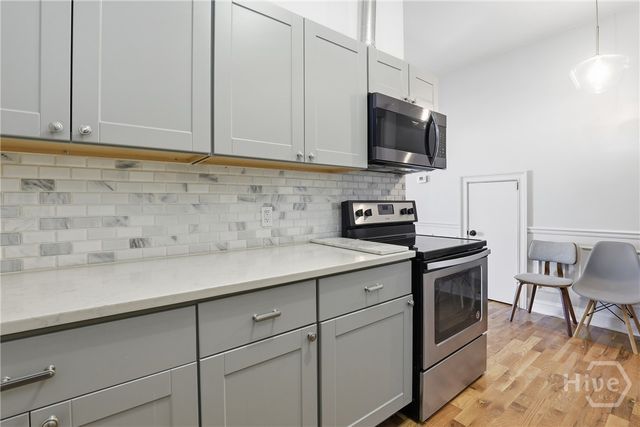 521 W 37th Street, Savannah, GA 31415