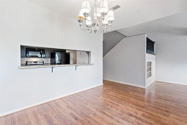 3122 Camelot Drive 33, Bryan, TX 77802