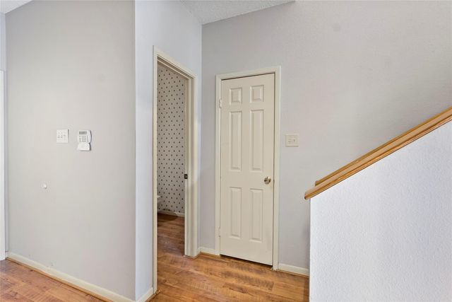 3122 Camelot Drive 33, Bryan, TX 77802