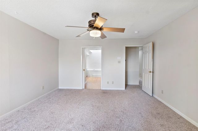 3122 Camelot Drive 33, Bryan, TX 77802